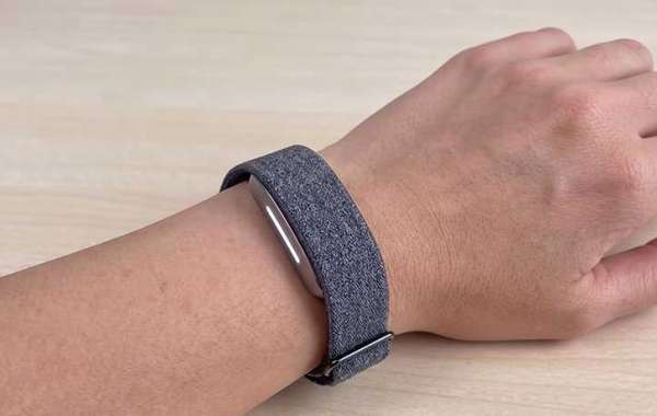 What is the Hume Band 2.0 [US,CA,UK,AU+]?